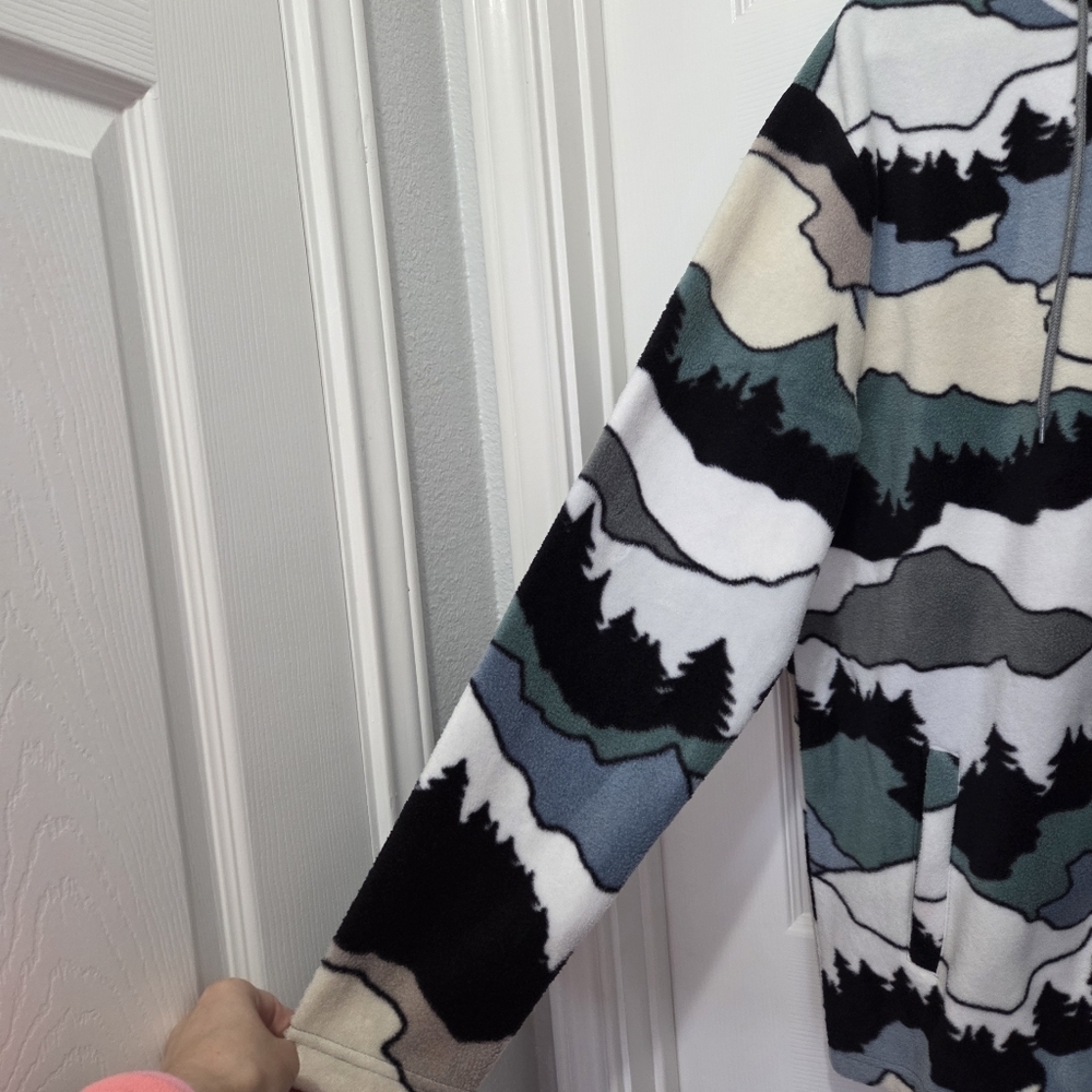 Free Nature Mountain Pattern Full Zip up Polar Fleece Hooded Jacket Size Large - Picture 7 of 13